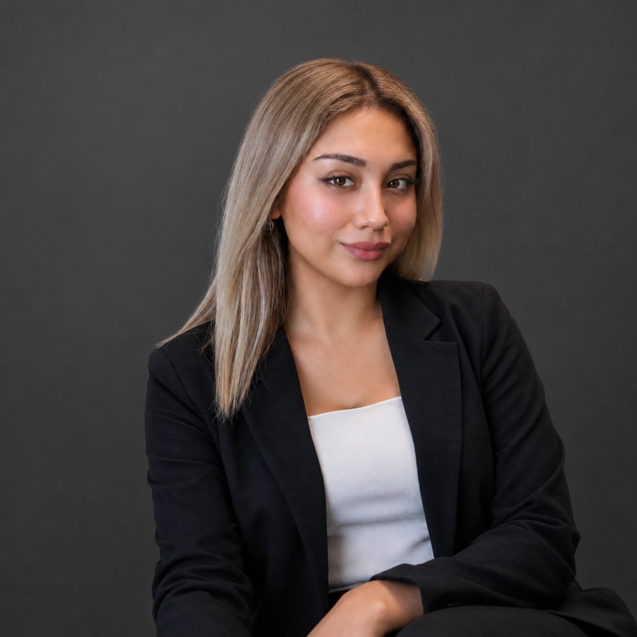 Ella Haidari